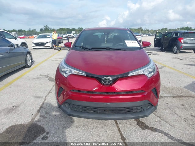 Toyota C-HR LE 2019 NMTKHMBX5KR074693 Image 12