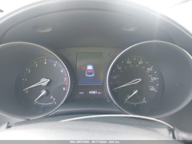 Toyota C-HR LE 2019 NMTKHMBX5KR074693 Image 7