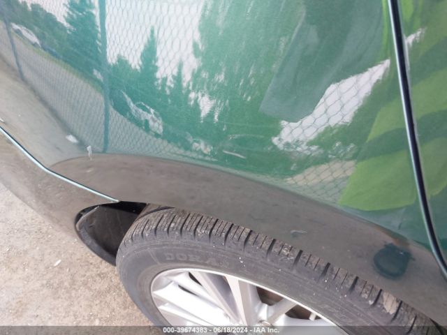 5YFBURHE8EP061790 Toyota Corolla Le Premium