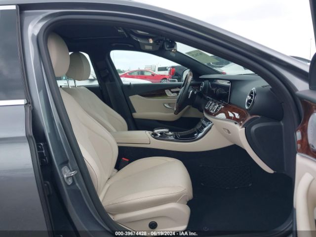 WDDZH6GB6JA323397 Mercedes-Benz E 400 4matic