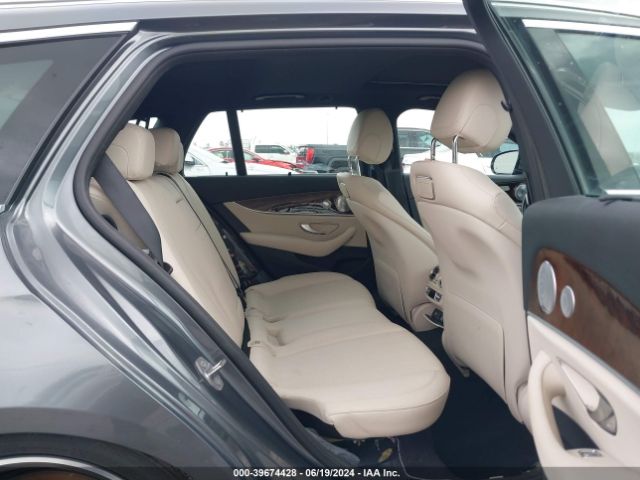 WDDZH6GB6JA323397 Mercedes-Benz E 400 4matic
