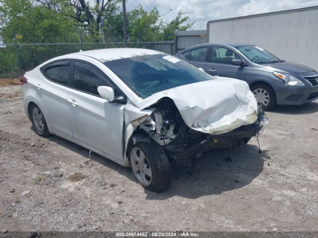 5NPDH4AE3FH623054 Hyundai ELANTRA SE