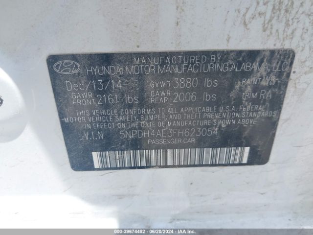 5NPDH4AE3FH623054 Hyundai ELANTRA SE