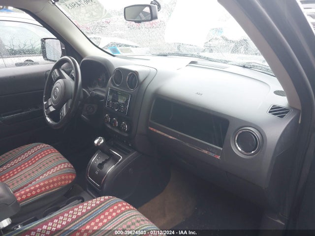 1C4NJRFBXED820568 Jeep Patriot Latitude