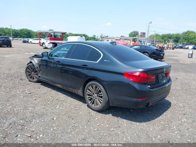 2019 BMW 530E WBAJA9C50KB392706 Photo 2