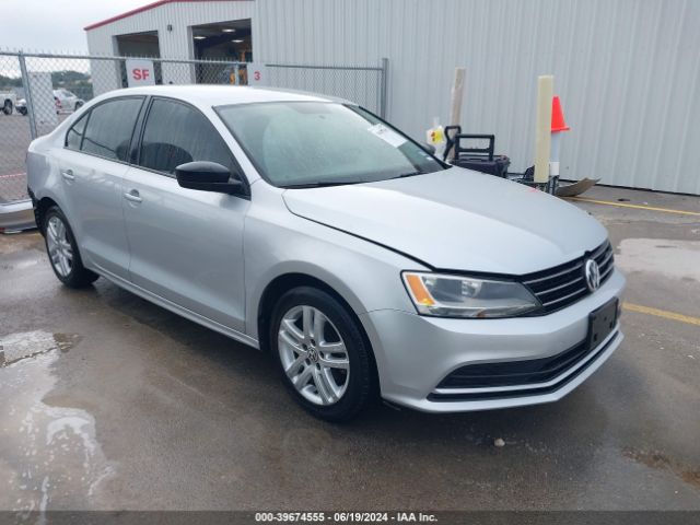 3VW2K7AJ0FM232992 auction archive image