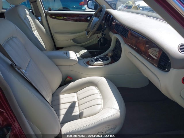 2000 JAGUAR XJ8 SAJDA14C6YLF04964 Photo 4