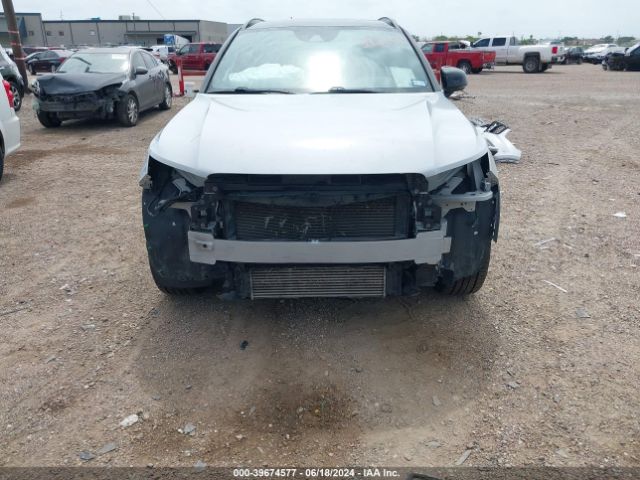 YV4162UM2L2219219 Volvo Xc40 T5 R-design