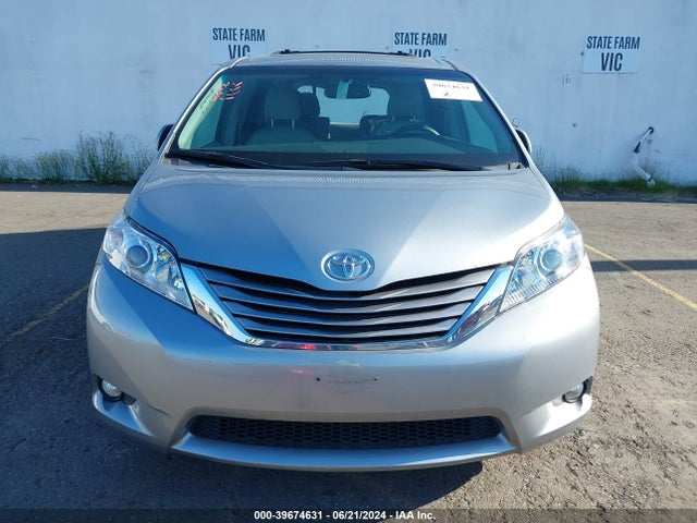 Toyota Sienna Xle 8 Passenger 2017 5TDYZ3DC0HS809490 Image 12