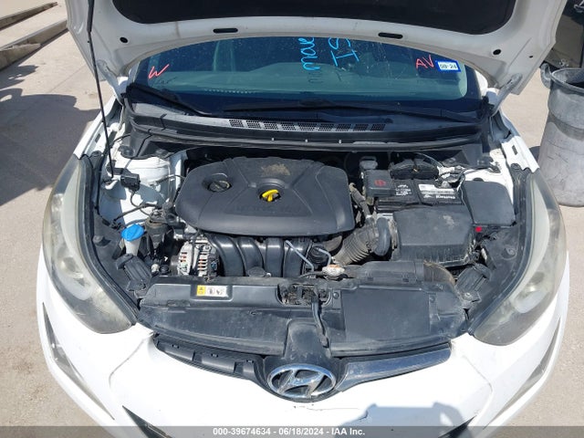 Hyundai Elantra Limited 2016 5NPDH4AE4GH712374 Image 10