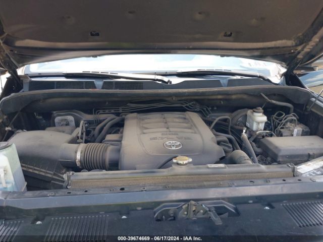 5TFUY5F13GX511047 Toyota Tundra Sr5 5.7l V8