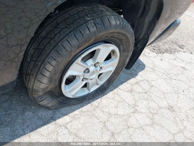 5TFUY5F13GX511047 Toyota Tundra Sr5 5.7l V8