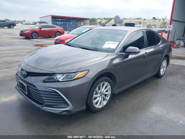 Toyota CAMRY LE 2023 4T1R11AK5PU183601 Image 2