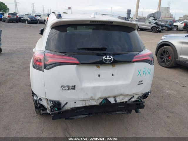 JTMJFREV3JJ183790 Toyota RAV4 SE