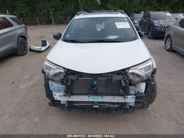 JTMJFREV3JJ183790 Toyota RAV4 SE
