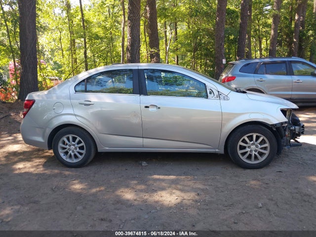 Chevrolet Sonic Lt Auto 2017 1G1JD5SH9H4124791 Image 14