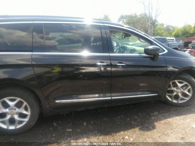 2C4RC1BG1HR635115 Chrysler Pacifica Touring-l