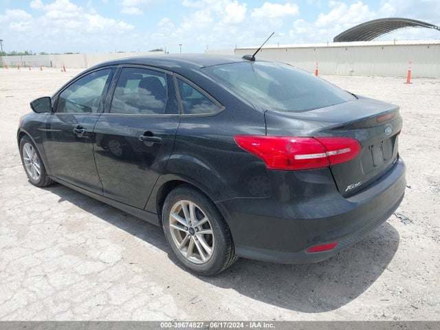 Ford FOCUS SE 2015 1FADP3F23FL305853 Image 3