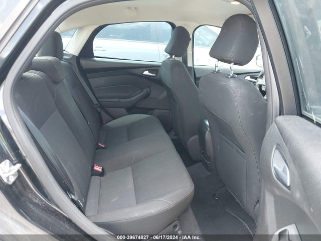 Ford FOCUS SE 2015 1FADP3F23FL305853 Image 8