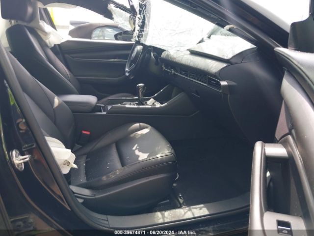 JM1BPAKL7M1336763 Mazda Mazda3 Select