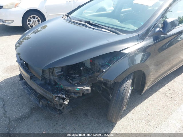 Hyundai ELANTRA SE 2015 5NPDH4AE9FH588746 Image 6