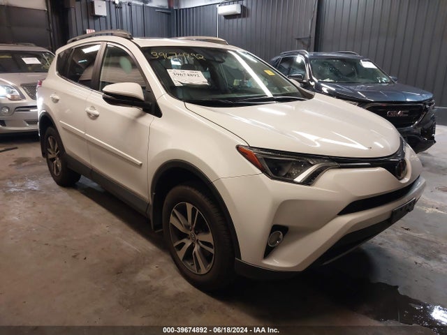 Toyota Rav4 Xle 2018 2T3RFREV6JW845561 Image 1