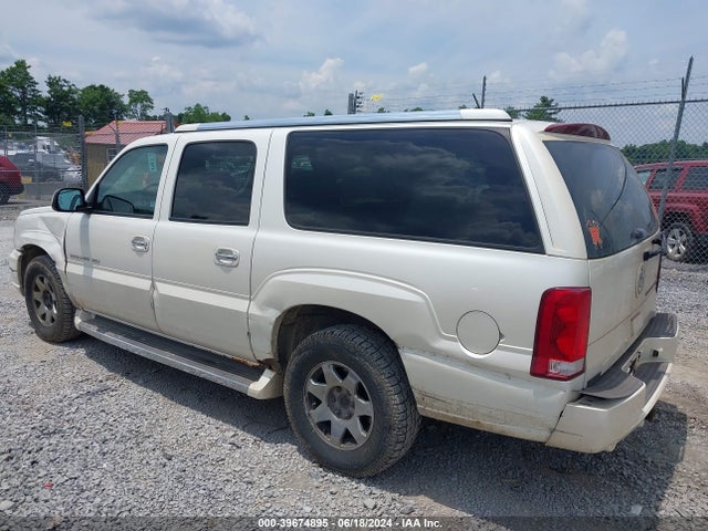 2005 CADILLAC ESCALADE ESV 3GYFK66NX5G105958 Photo 2