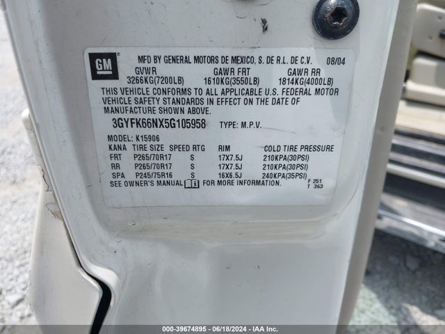 2005 CADILLAC ESCALADE ESV 3GYFK66NX5G105958 Photo 8
