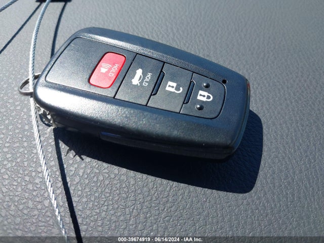 Toyota Camry Le Hybrid 2022 4T1C31AK8NU039005 Image 11