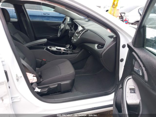 1G1ZD5ST8RF221767 Chevrolet MALIBU LT