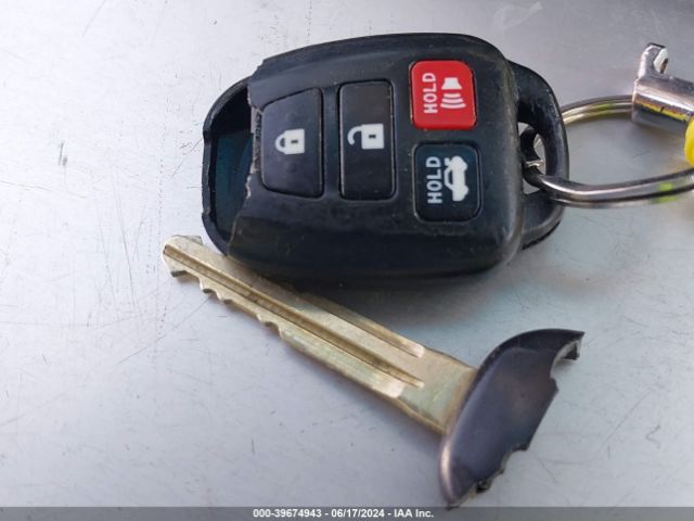 4T1BF1FK3FU009360 Toyota CAMRY XSE