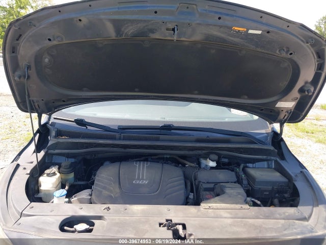 KIA SEDONA LX 2016 KNDMB5C19G6106368 Image 10