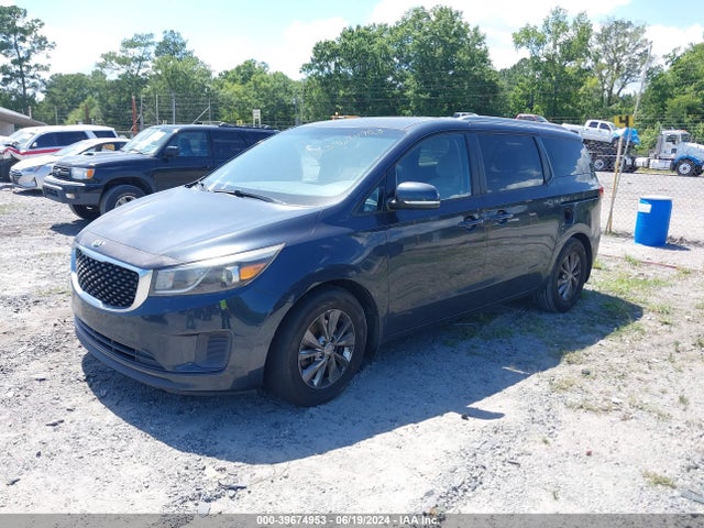 KIA SEDONA LX 2016 KNDMB5C19G6106368 Image 2