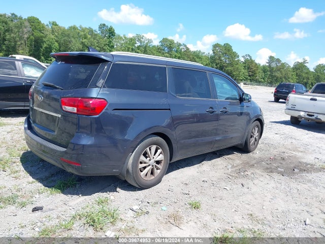 KIA SEDONA LX 2016 KNDMB5C19G6106368 Image 4