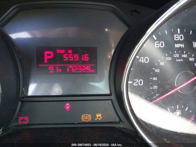KIA SEDONA LX 2016 KNDMB5C19G6106368 Image 7