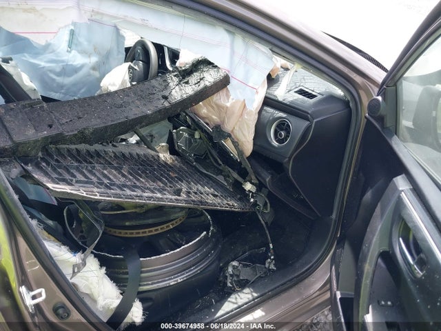 Toyota COROLLA LE 2019 5YFBURHE6KP897092 Image 5