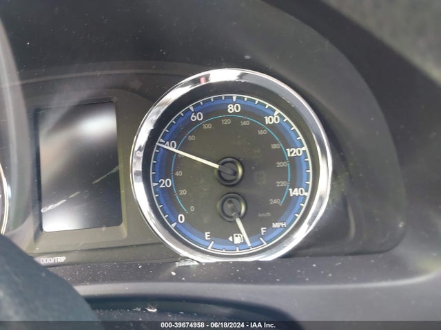 Toyota COROLLA LE 2019 5YFBURHE6KP897092 Image 7