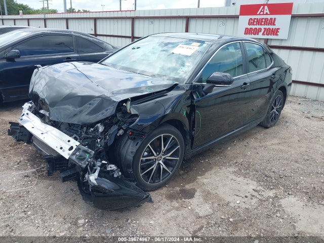 Toyota CAMRY SE 2023 4T1G11AK7PU768509 Image 2