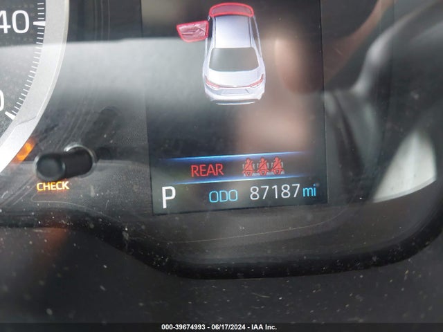 Toyota COROLLA LE 2021 5YFEPMAE6MP260045 Image 15