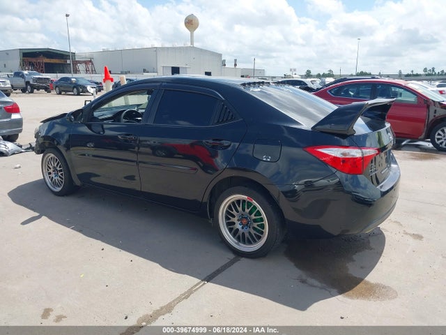 Toyota COROLLA LE 2015 5YFBURHE2FP240182 Image 3