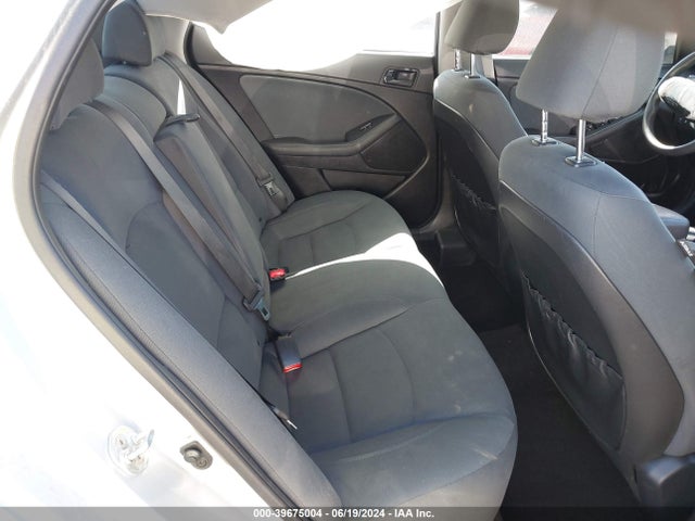 KIA Optima Lx 2015 5XXGM4A74FG471257 Image 8