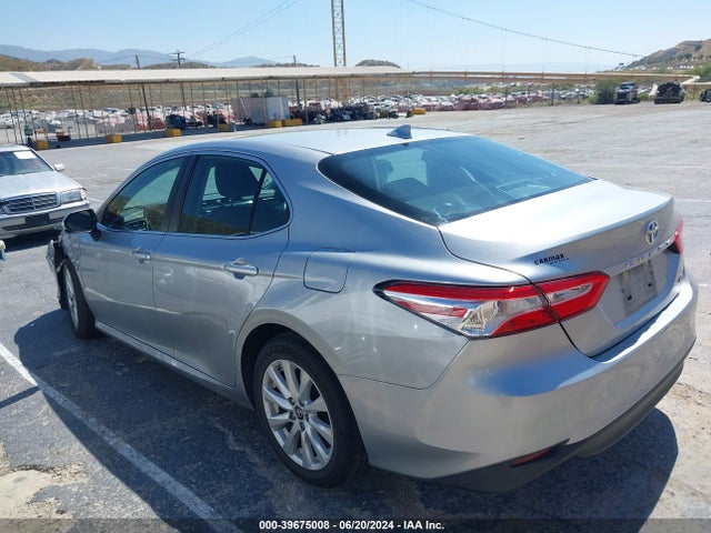 Toyota CAMRY LE 2019 4T1B11HK8KU783254 Image 3