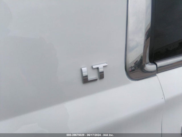 Chevrolet Suburban Lt 2019 1GNSKHKC9KR160778 Image 17