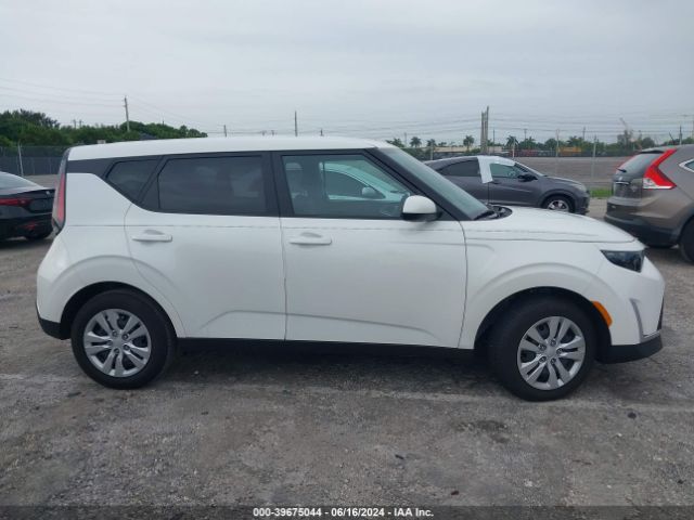 KNDJ23AU6R7230051 KIA SOUL LX