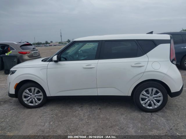 KNDJ23AU6R7230051 KIA SOUL LX