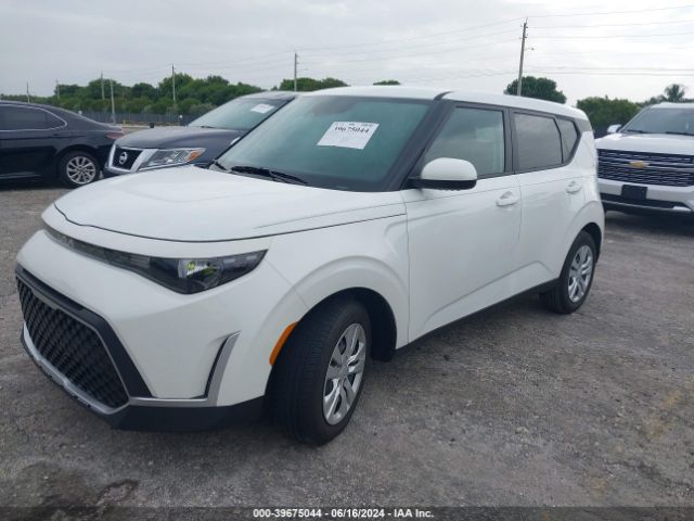 KNDJ23AU6R7230051 KIA SOUL LX