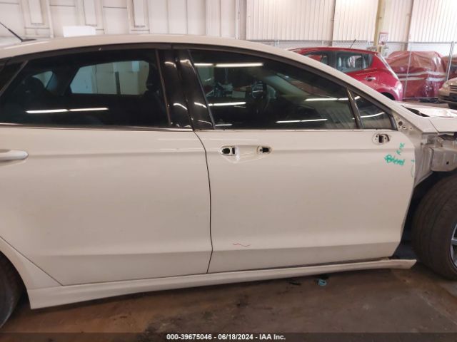 3FA6P0G76JR111426 Ford FUSION S