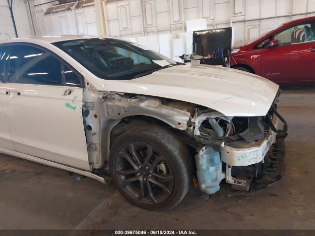 3FA6P0G76JR111426 Ford FUSION S
