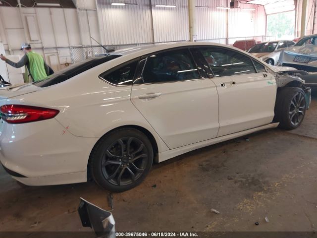 3FA6P0G76JR111426 Ford FUSION S