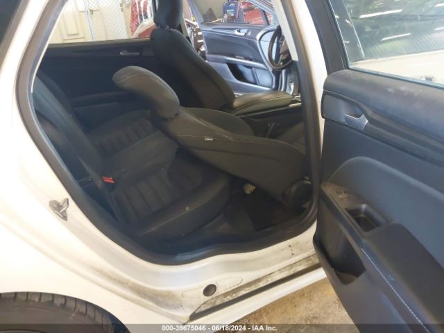 3FA6P0G76JR111426 Ford FUSION S